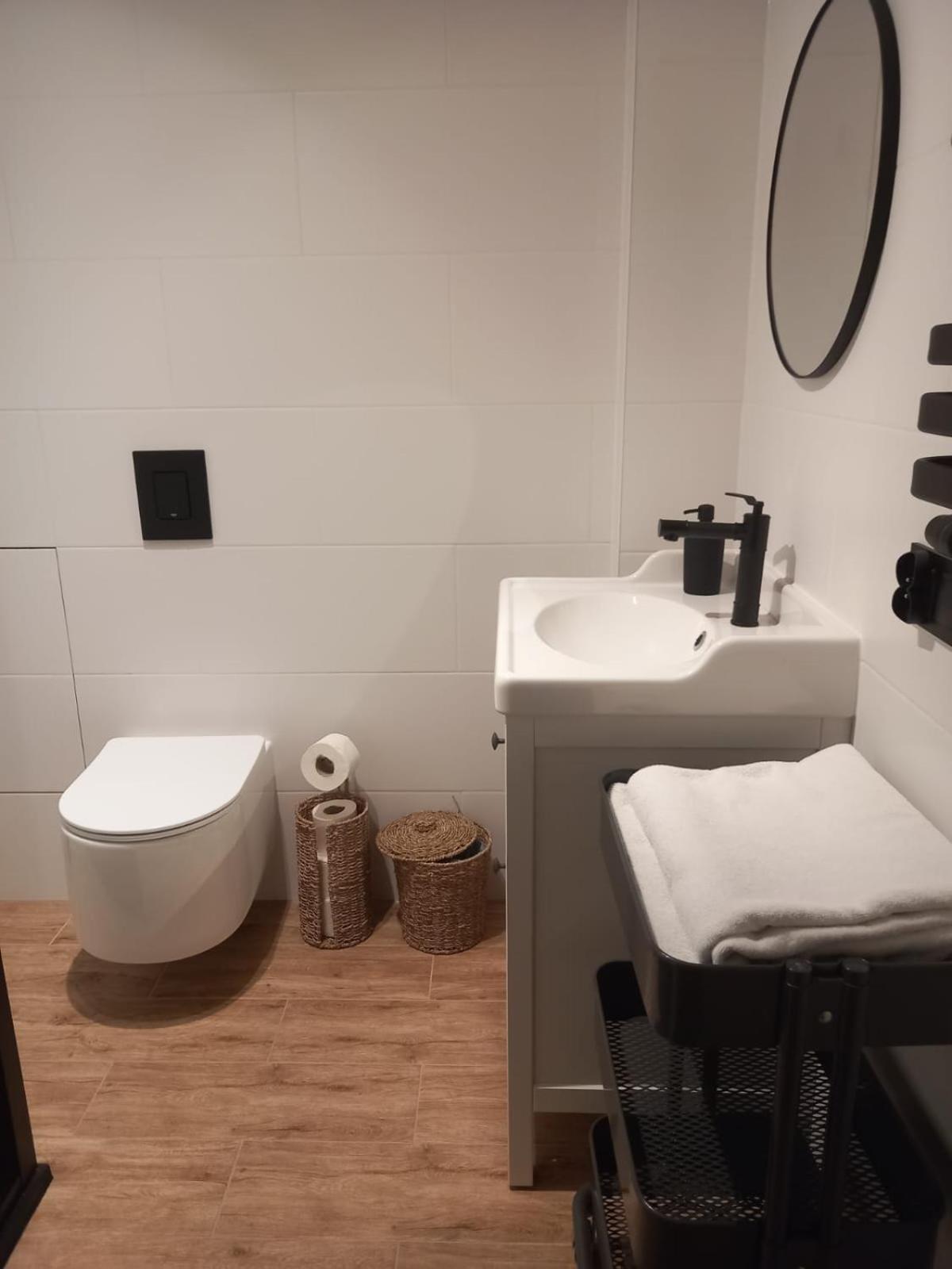 Homestay Sowia Dolina - Z Aneksami I Wyjsciem Na Ogrod *